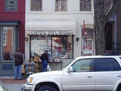 Capitol Hill Books ext