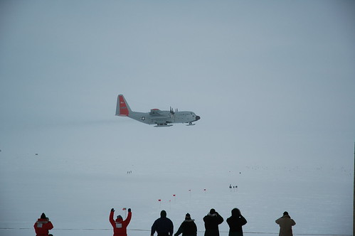 cool pic of last plane